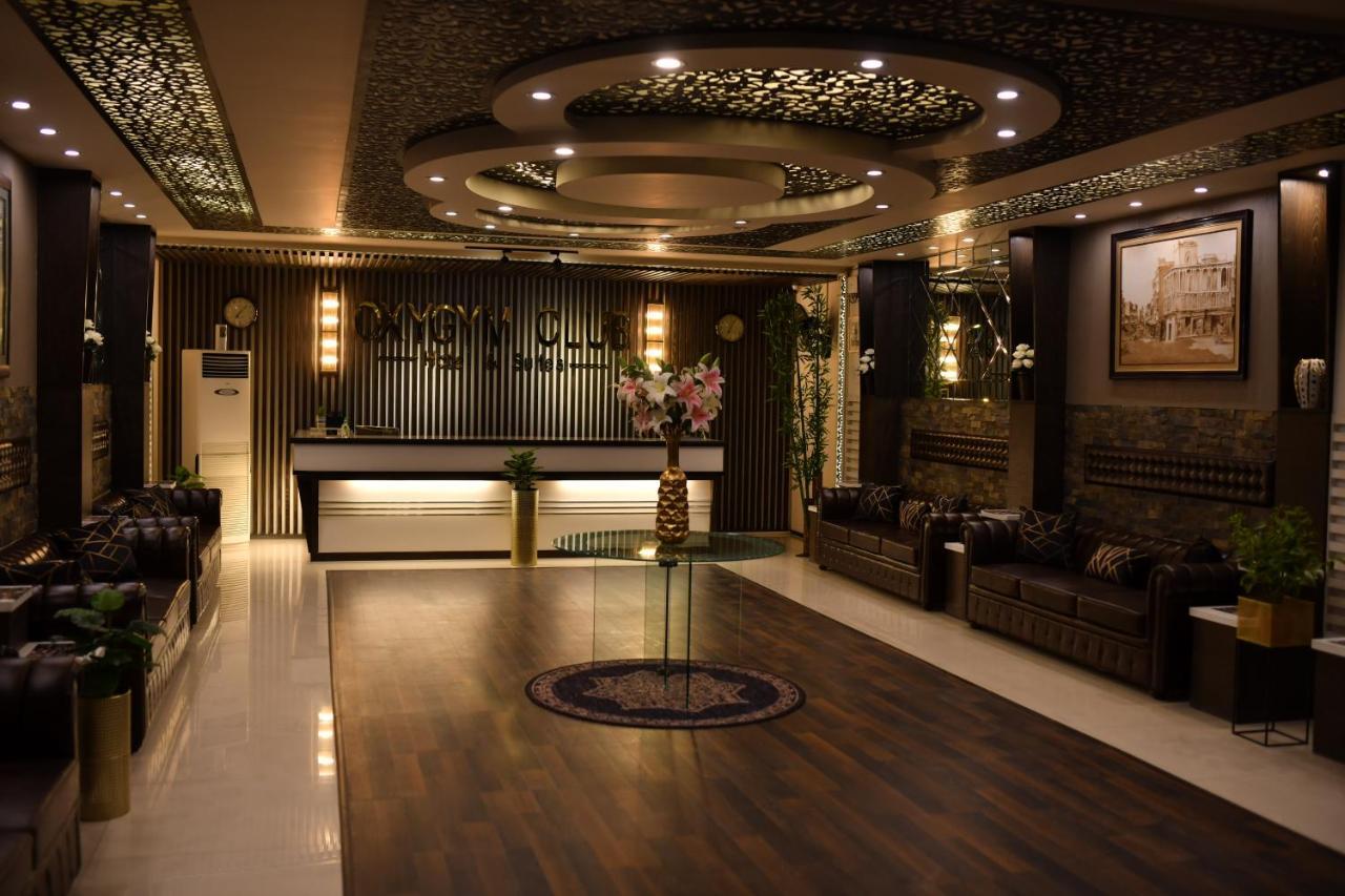 Oxygym Club Hotel & Suites Файсалабад Екстериор снимка